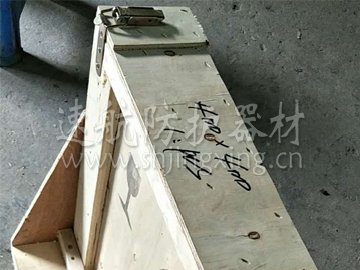 鉛玻璃木箱